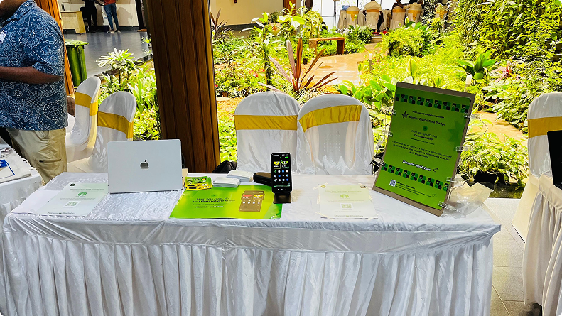 The ZenMode booth at a FOSS meetup